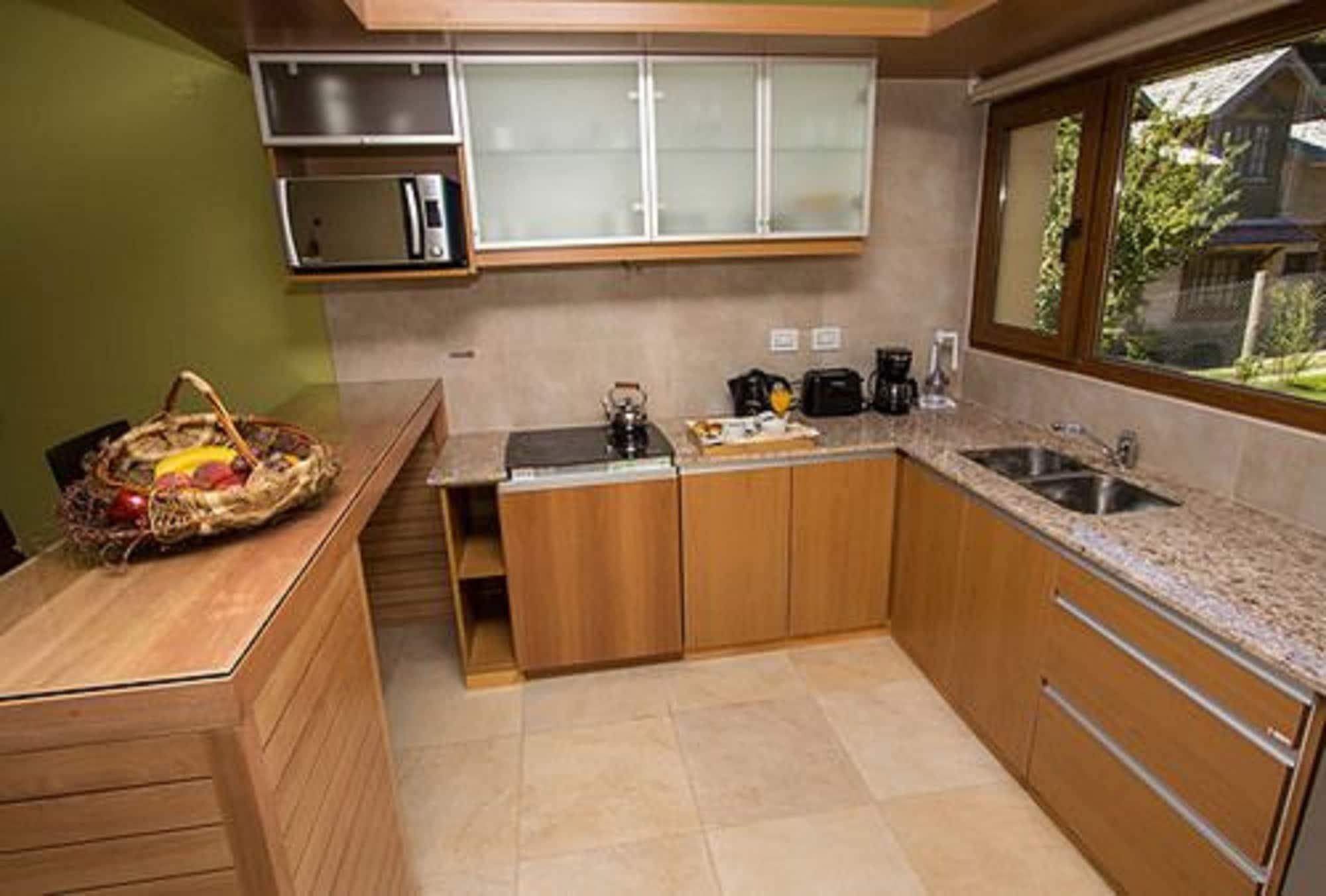 Los Robles Apart & Spa San Carlos de Bariloche Esterno foto