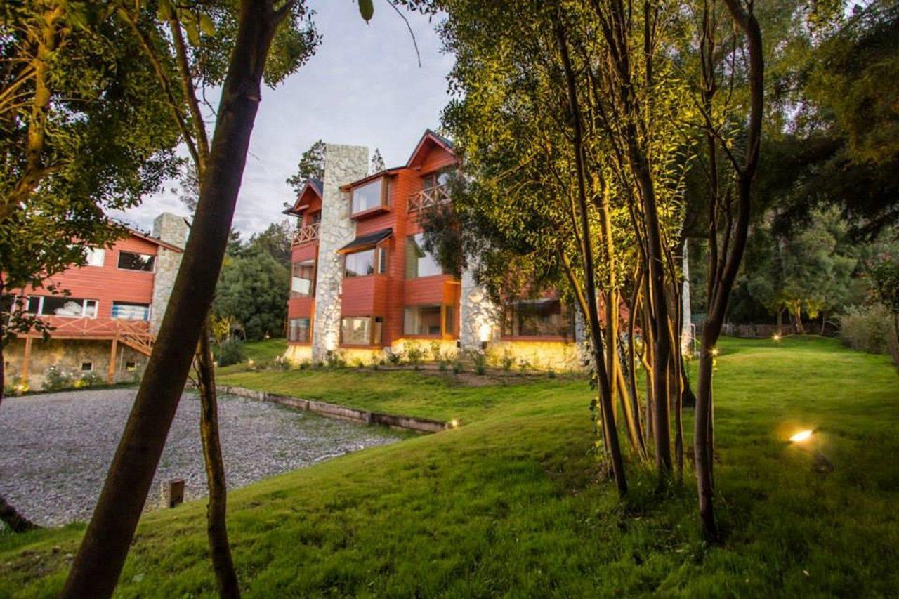 Los Robles Apart & Spa San Carlos de Bariloche Esterno foto