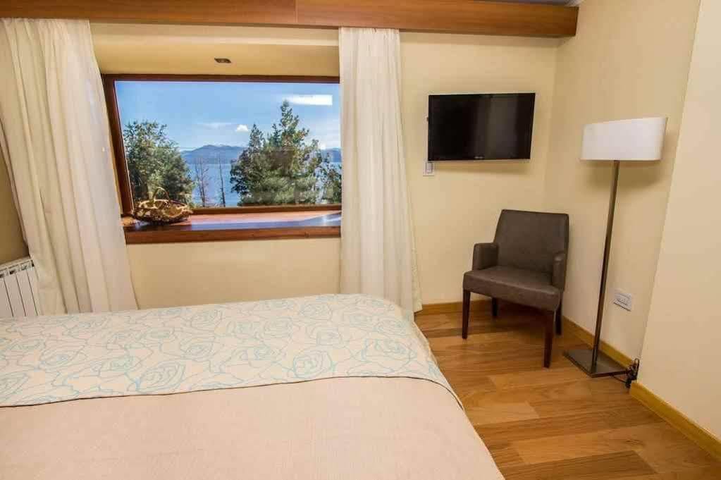 Los Robles Apart & Spa San Carlos de Bariloche Esterno foto