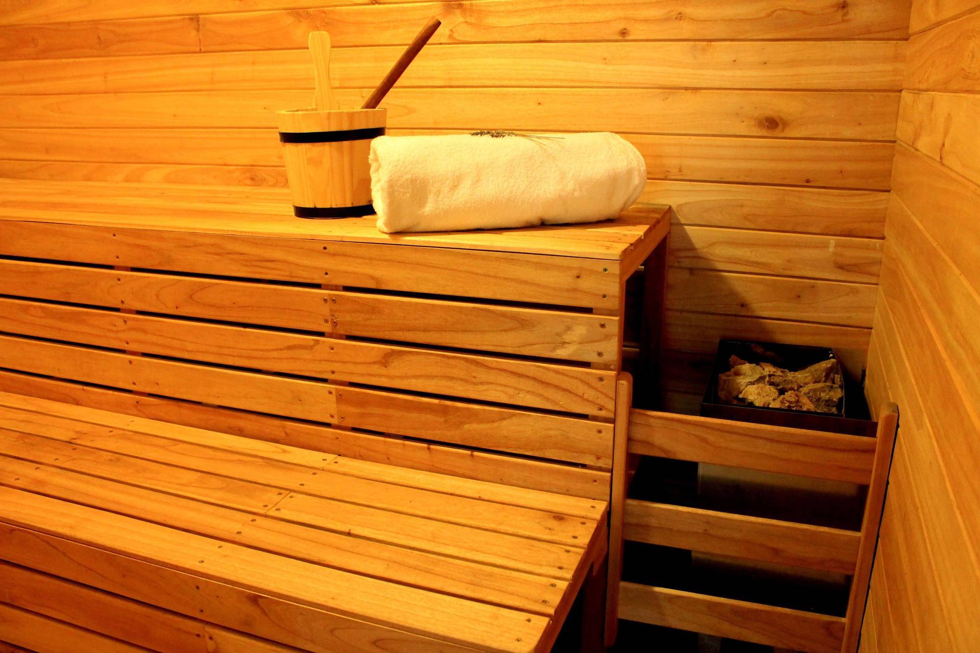 Los Robles Apart & Spa San Carlos de Bariloche Esterno foto